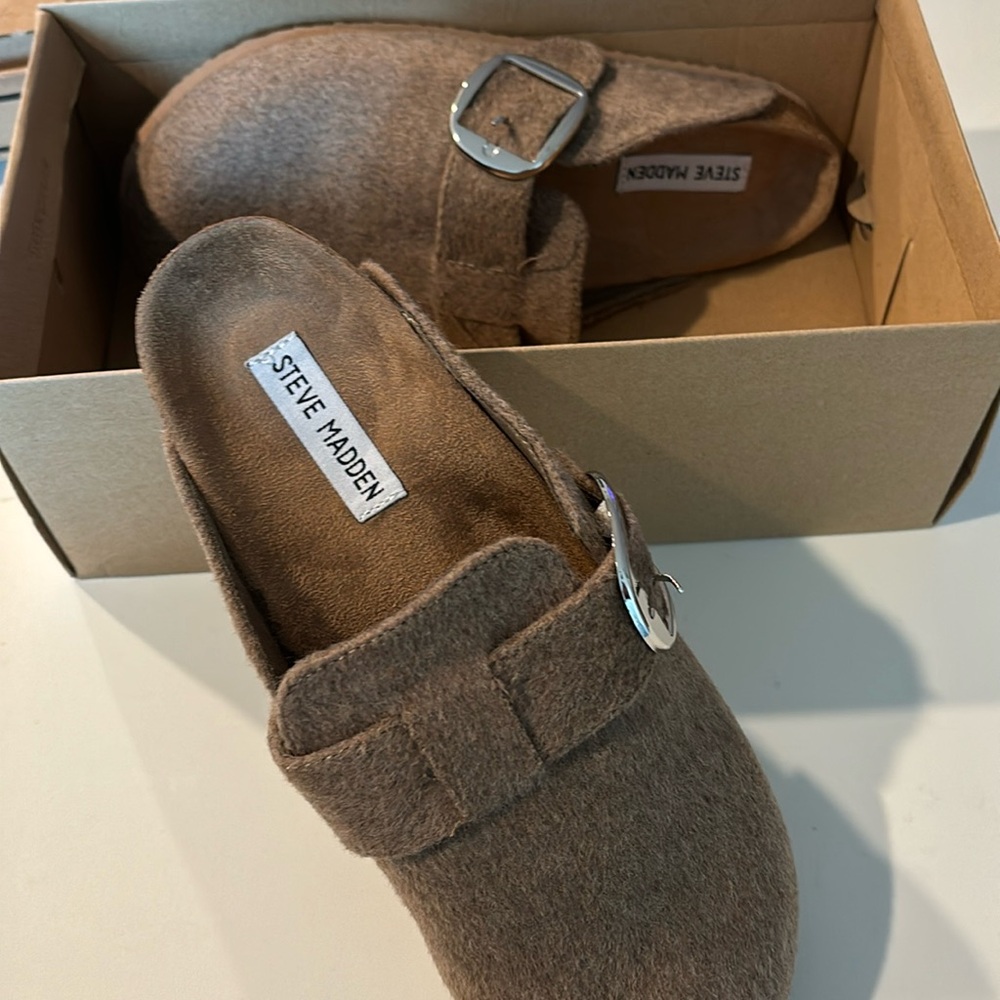 loafers